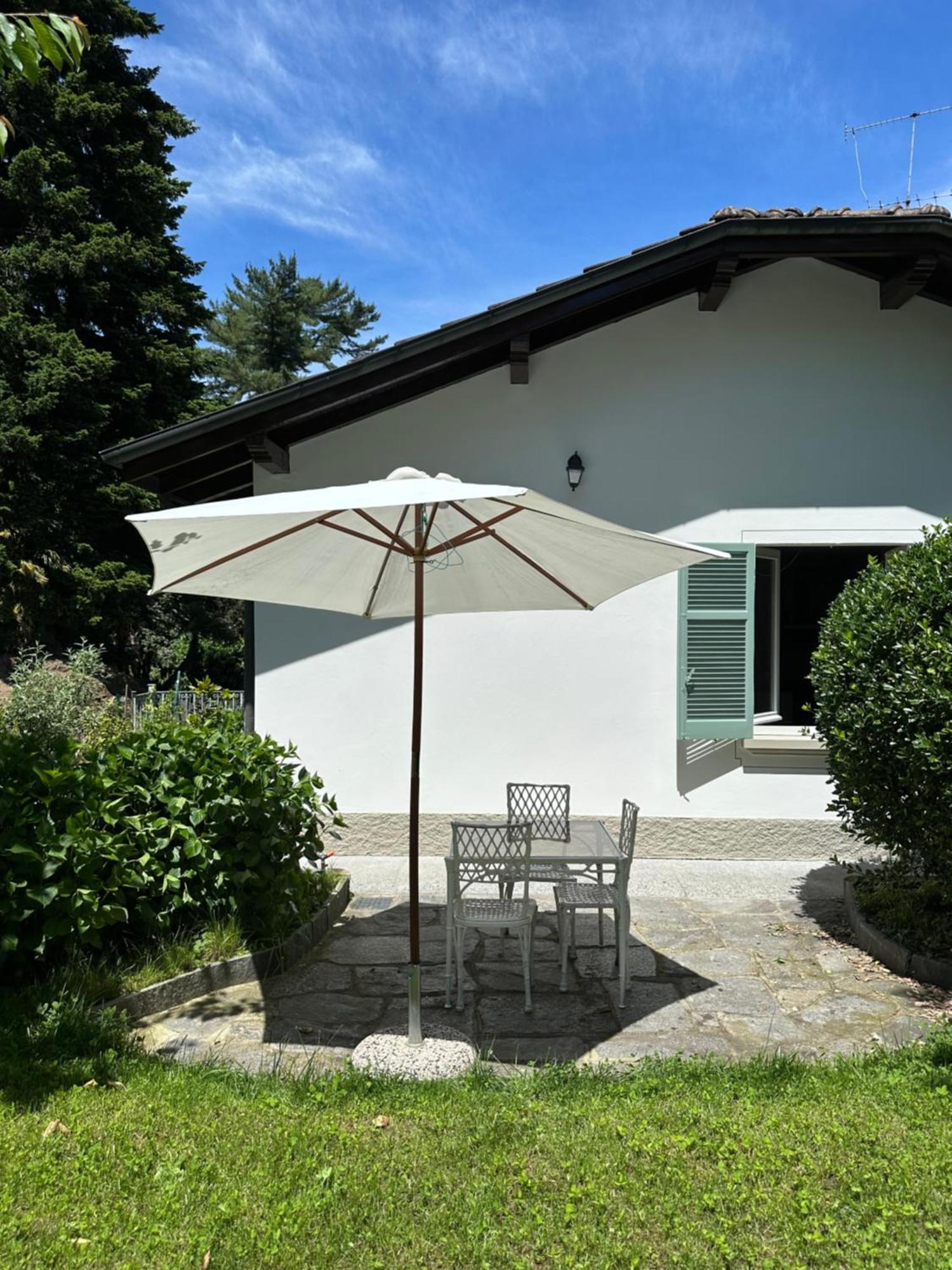 Casa Del Custode: Renovated Flat With Garden In A Villa Near The Lake Stresa Eksteriør billede